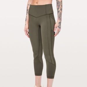 Lululemon All the Right Place Crop II size 6